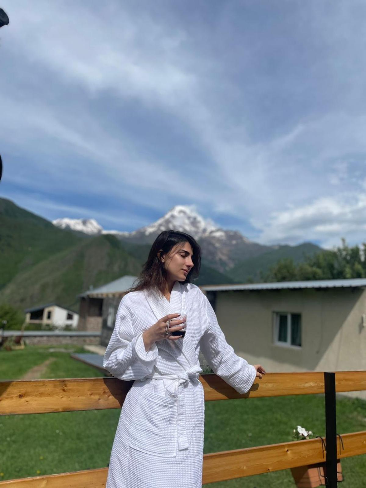 Guest House Elguja Qushashvili Kazbegi Εξωτερικό φωτογραφία
